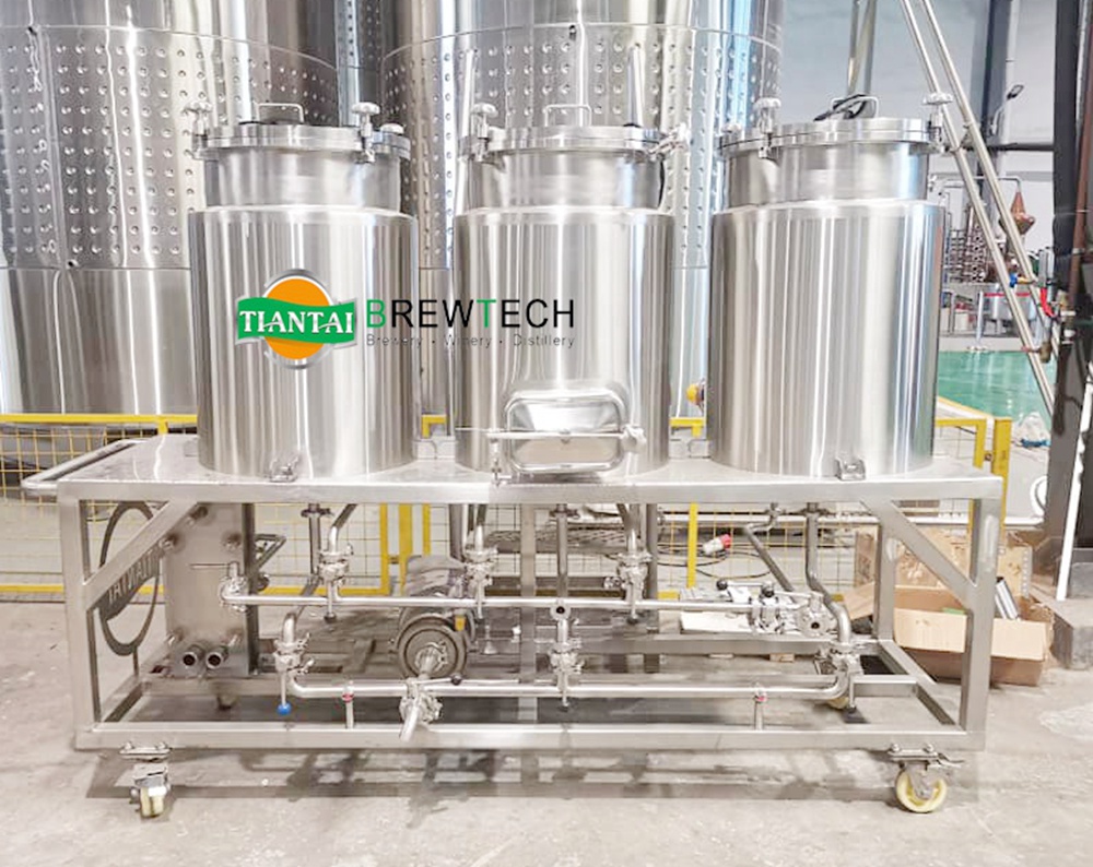 2 vessel Pilot brewery equipment 